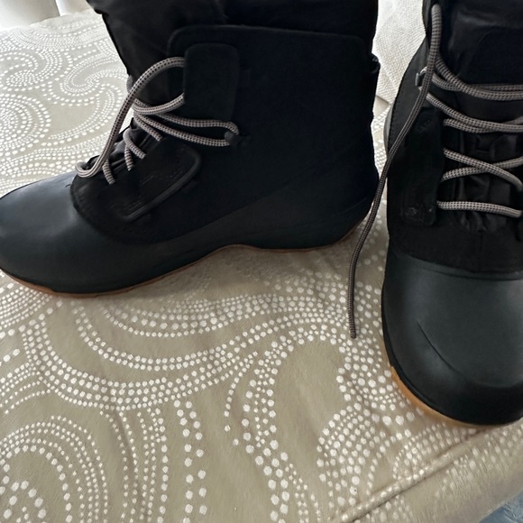 Excellent Women’s North Face Snow Boots 8.5 - Picture 11 of 12